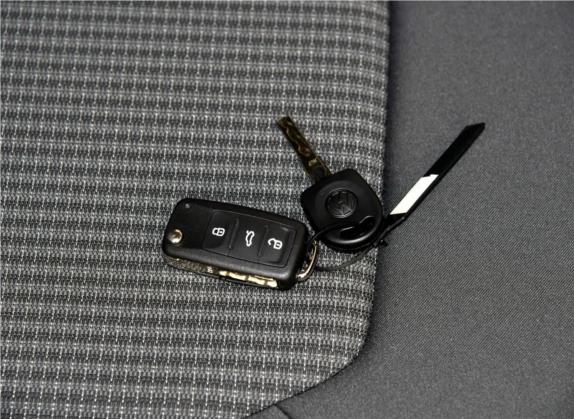 桑塔纳 2016款 1.6L 自动风尚版 其他细节类   钥匙