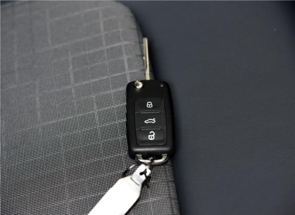桑塔纳 2016款 1.6L 手动舒适版 其他细节类   钥匙