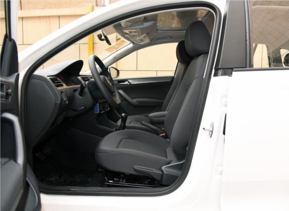 桑塔纳 2017款 浩纳 1.4L 手动风尚版 车厢座椅   前排空间