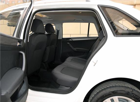 桑塔纳 2017款 浩纳 1.4L 手动风尚版 车厢座椅   后排空间