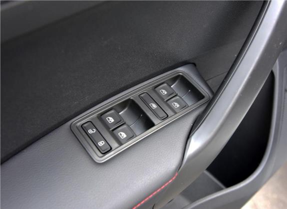 桑塔纳 2017款 浩纳 1.6L 自动舒适版 车厢座椅   门窗控制