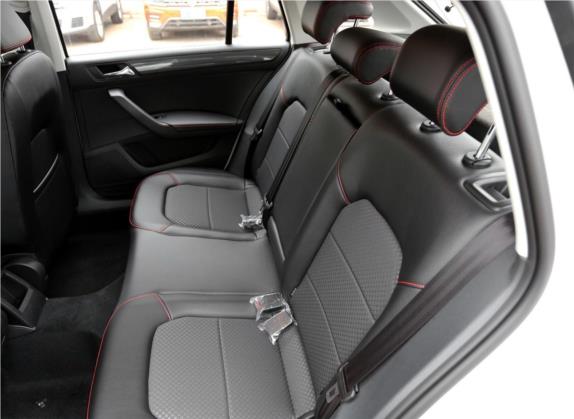 桑塔纳 2017款 浩纳 230TSI DSG豪华版 车厢座椅   后排空间