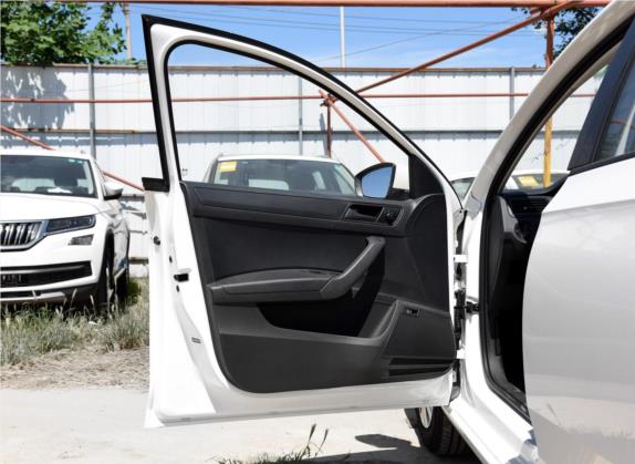 桑塔纳 2018款 1.5L 自动风尚版 车厢座椅   前门板