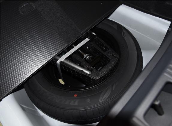 桑塔纳 2018款 浩纳 1.5L 自动风尚版 其他细节类   备胎