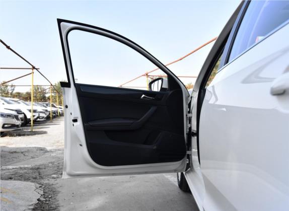 桑塔纳 2018款 浩纳 1.5L 自动舒适版 车厢座椅   前门板