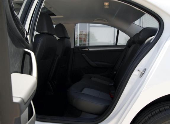 桑塔纳 2019款 1.5L 手动舒适版 国VI 车厢座椅   后排空间