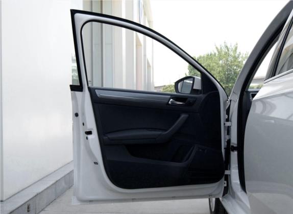 桑塔纳 2019款 1.5L 手动舒适版 国VI 车厢座椅   前门板