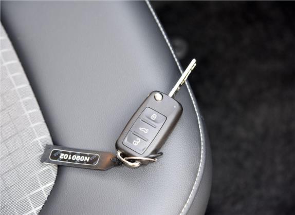 桑塔纳 2019款 1.5L 自动舒适版 国V 其他细节类   钥匙