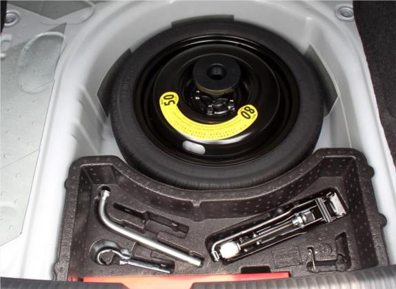 桑塔纳 2019款 1.5L 自动舒适版 国VI 其他细节类   备胎