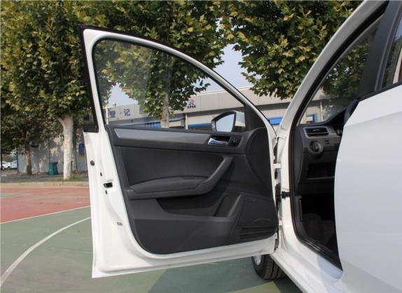 桑塔纳 2019款 浩纳 1.5L 手动风尚版 国VI 车厢座椅   前门板