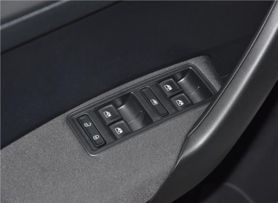 桑塔纳 2019款 浩纳 1.5L 自动风尚版 国V 车厢座椅   门窗控制