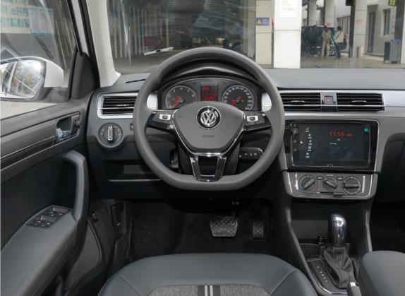 桑塔纳 2021款 1.5L 自动舒适版 中控类   驾驶位