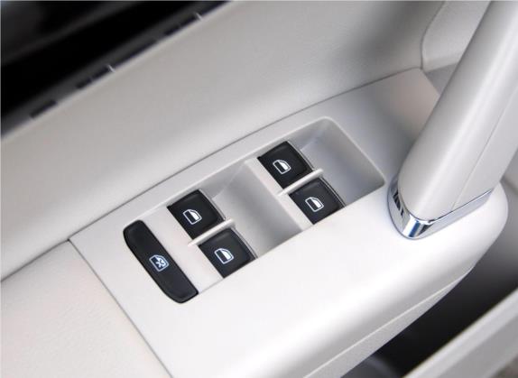朗行 2013款 1.6L 自动豪华型 车厢座椅   门窗控制