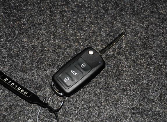 朗行 2013款 1.4TSI 手动豪华型 其他细节类   钥匙