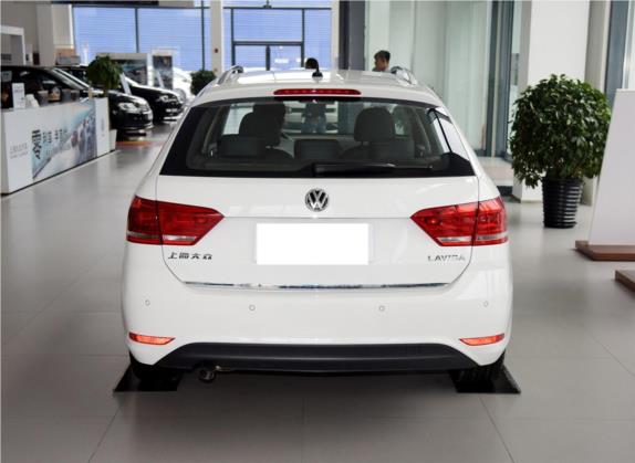 朗行 2015款 1.6L 手动舒适版 外观   正后