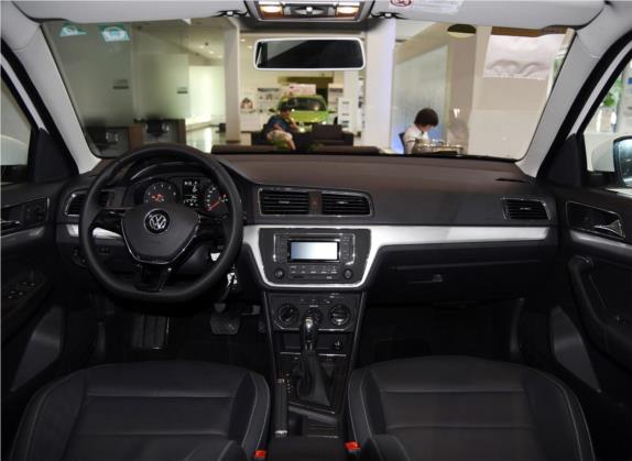 朗行 2015款 1.6L 自动舒适版 中控类   中控全图
