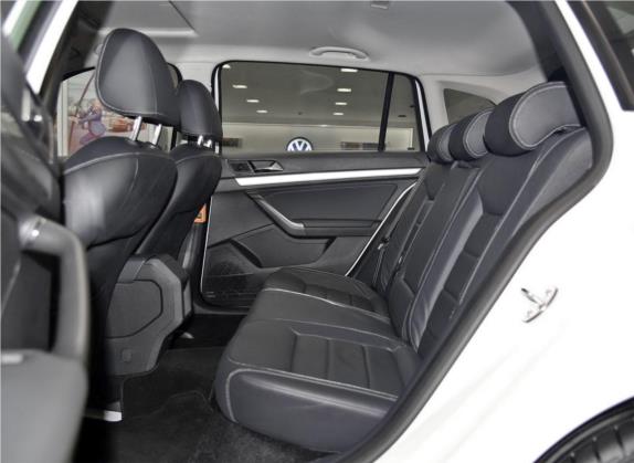 朗行 2015款 230TSI DSG舒适版 车厢座椅   后排空间