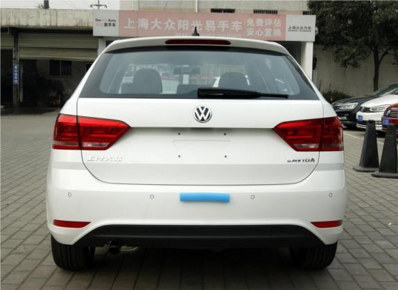 朗行 2017款 1.6L 手动风尚版 外观   正后