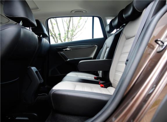 朗境 2014款 1.4TSI DSG 车厢座椅   后排空间