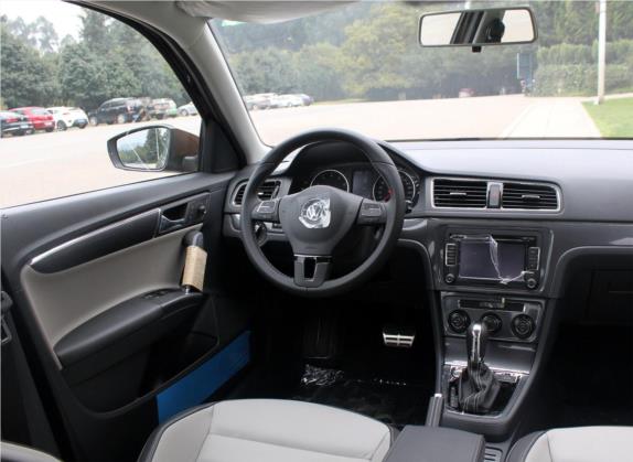 朗境 2014款 1.6L 自动型 中控类   驾驶位