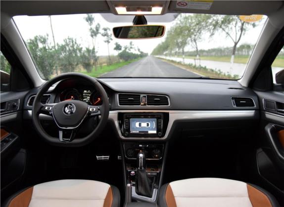 朗境 2016款 230TSI DSG豪华版 中控类   中控全图