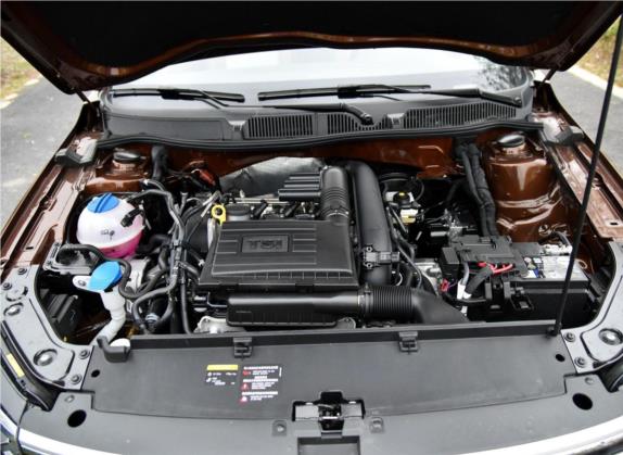 朗境 2016款 230TSI DSG豪华版 其他细节类   发动机舱