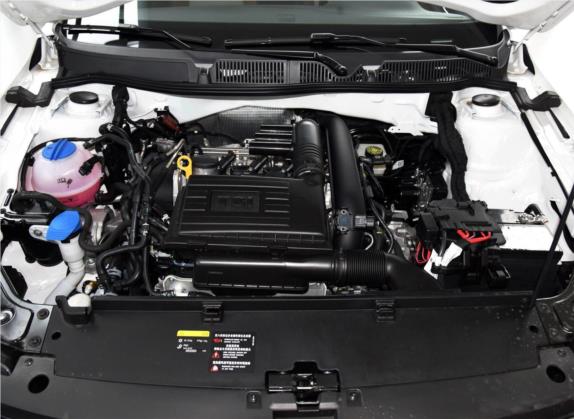 朗境 2016款 230TSI DSG舒适版 其他细节类   发动机舱