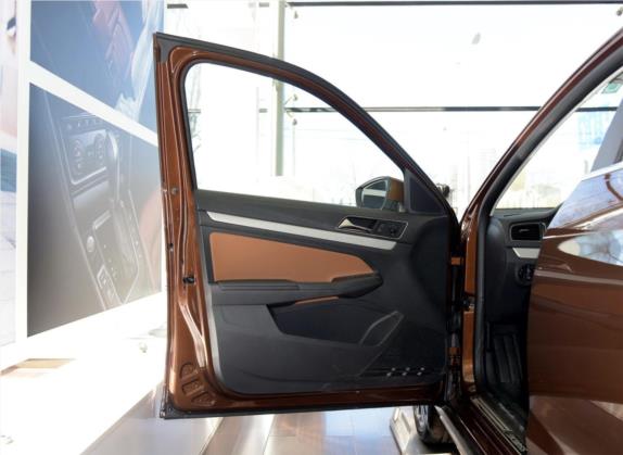 朗境 2016款 1.6L 自动舒适版 车厢座椅   前门板