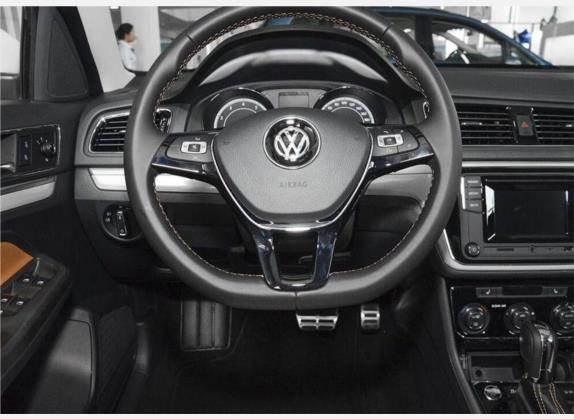 朗境 2016款 1.6L 自动豪华版 中控类   驾驶位