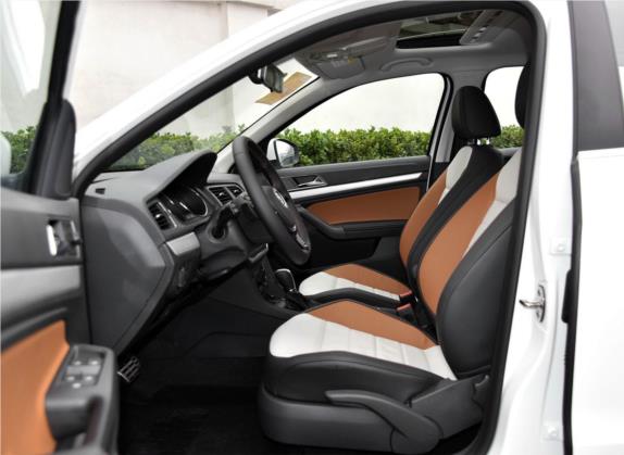 朗境 2017款 1.6L 自动舒适版 车厢座椅   前排空间