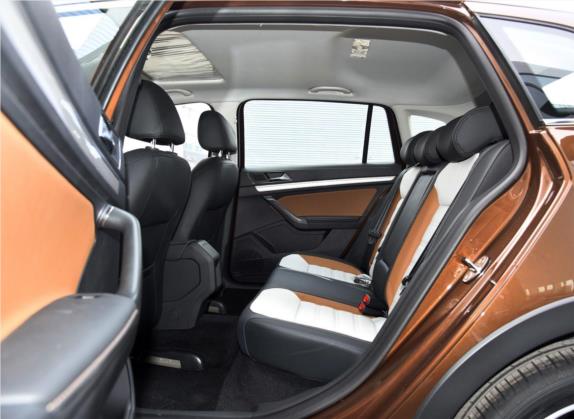 朗境 2017款 230TSI DSG豪华版 车厢座椅   后排空间