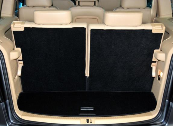 途安 2011款 1.4T DSG智臻版7座 车厢座椅   后备厢