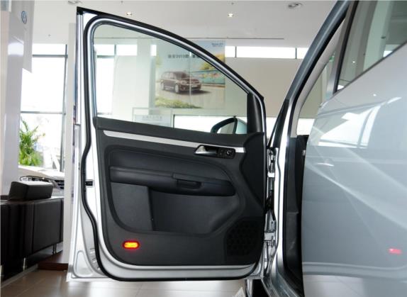 途安 2013款 1.4T DSG舒适版5座 车厢座椅   前门板