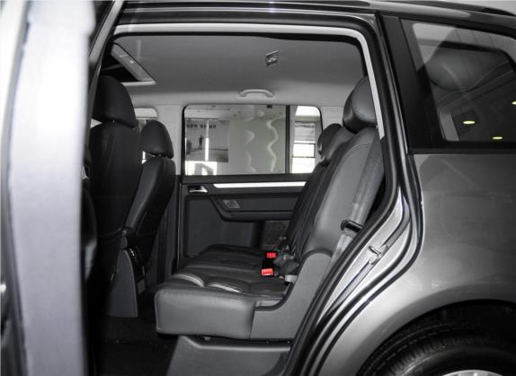 途安 2015款 1.4T 手动舒适版5座 车厢座椅   后排空间