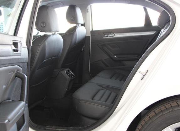 凌渡 2017款 280TSI 手动舒适版 车厢座椅   后排空间