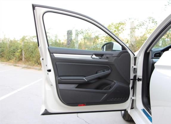 凌渡 2017款 280TSI 手动舒适版 车厢座椅   前门板