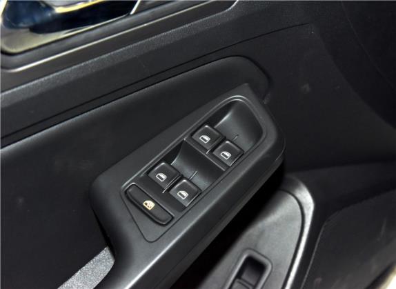 凌渡 2017款 280TSI DSG舒适版 车厢座椅   门窗控制