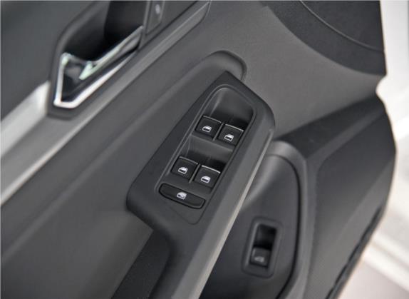 凌渡 2018款 280TSI DSG豪华版 车厢座椅   门窗控制