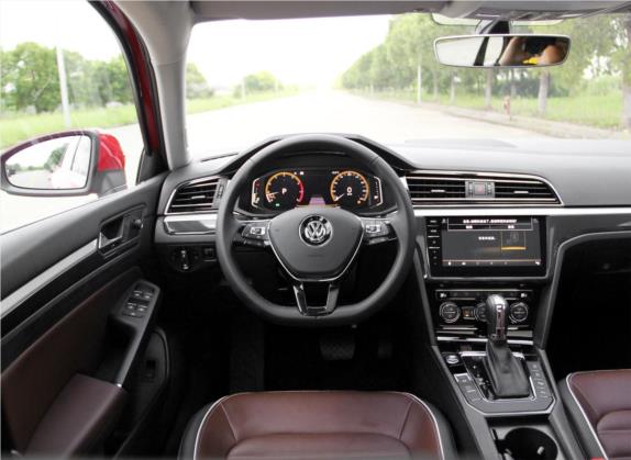 凌渡 2019款 280TSI DSG豪华版 国V 中控类   驾驶位