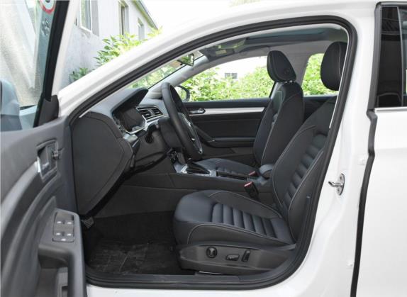 凌渡 2019款 280TSI DSG舒适版 国VI 车厢座椅   前排空间