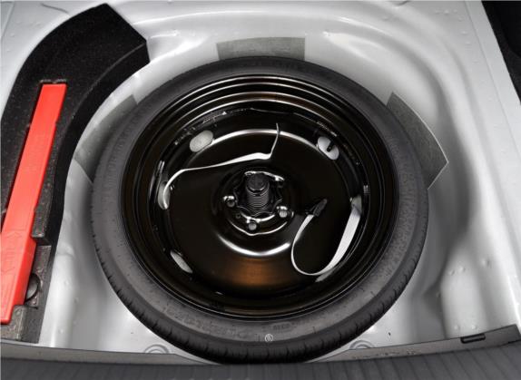 凌渡 2019款 280TSI DSG豪华版 国VI 其他细节类   备胎