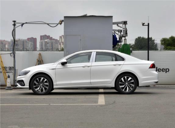 凌渡 2019款 280TSI DSG豪华版 国VI 外观   正侧