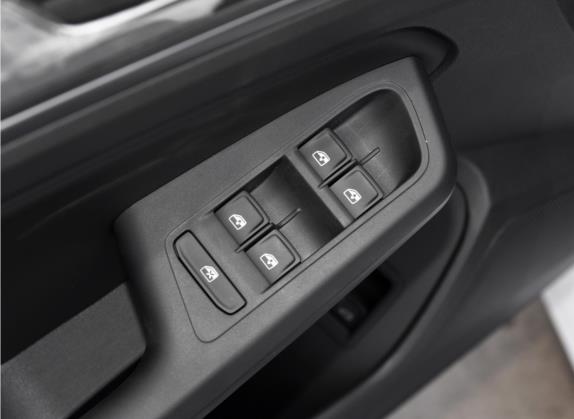 凌渡 2021款 改款 280TSI DSG舒适版 车厢座椅   门窗控制