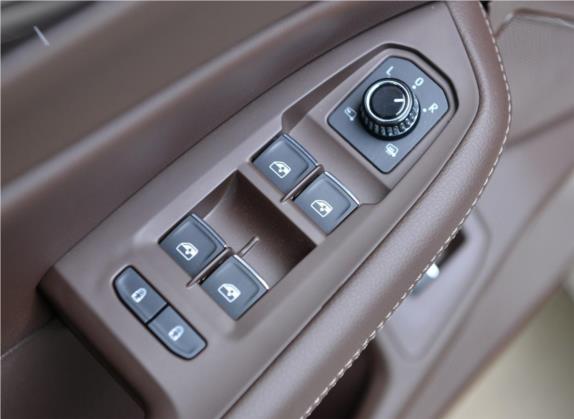 辉昂 2016款 380TSI 两驱至尊版 车厢座椅   门窗控制