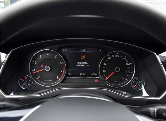 辉昂 2018款 380TSI 两驱旗舰版 中控类   仪表盘