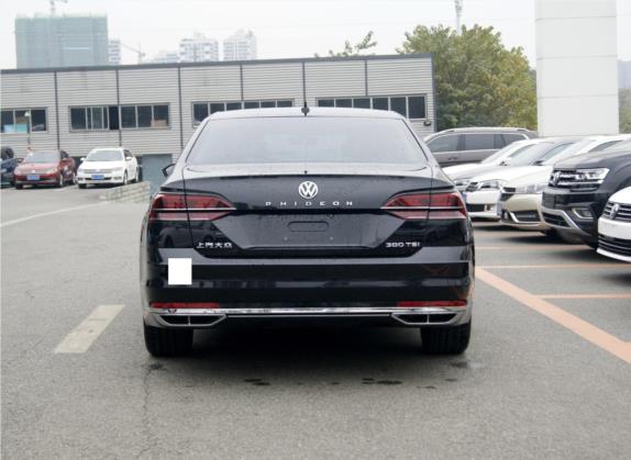 辉昂 2018款 改款 380TSI 两驱豪华版 外观   正后