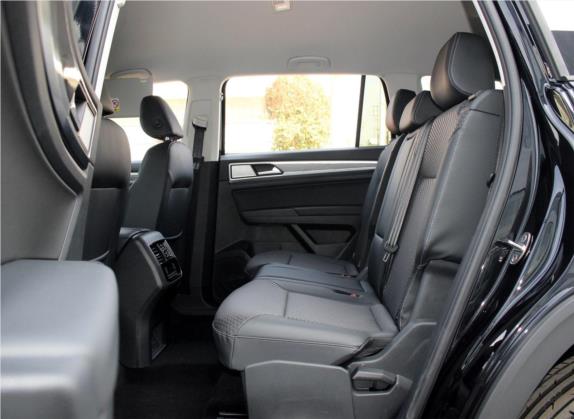 途昂 2019款 380TSI 四驱舒适版 国V 车厢座椅   后排空间