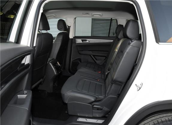 途昂 2019款 380TSI 四驱豪华版 国V 车厢座椅   后排空间