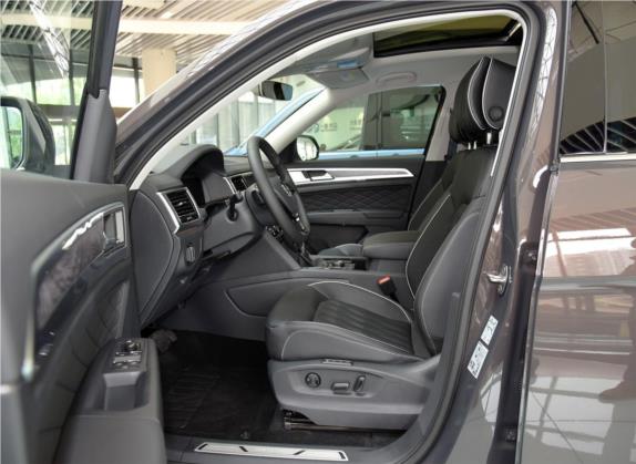 途昂 2019款 530 V6 四驱尊崇旗舰版 国V 车厢座椅   前排空间