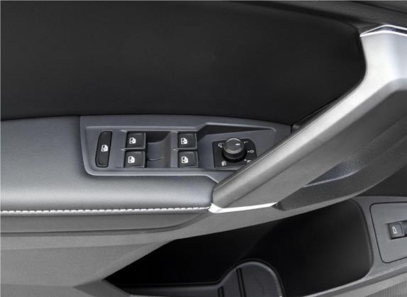 途观L 2018款 380TSI 自动四驱尊崇旗舰版 车厢座椅   门窗控制